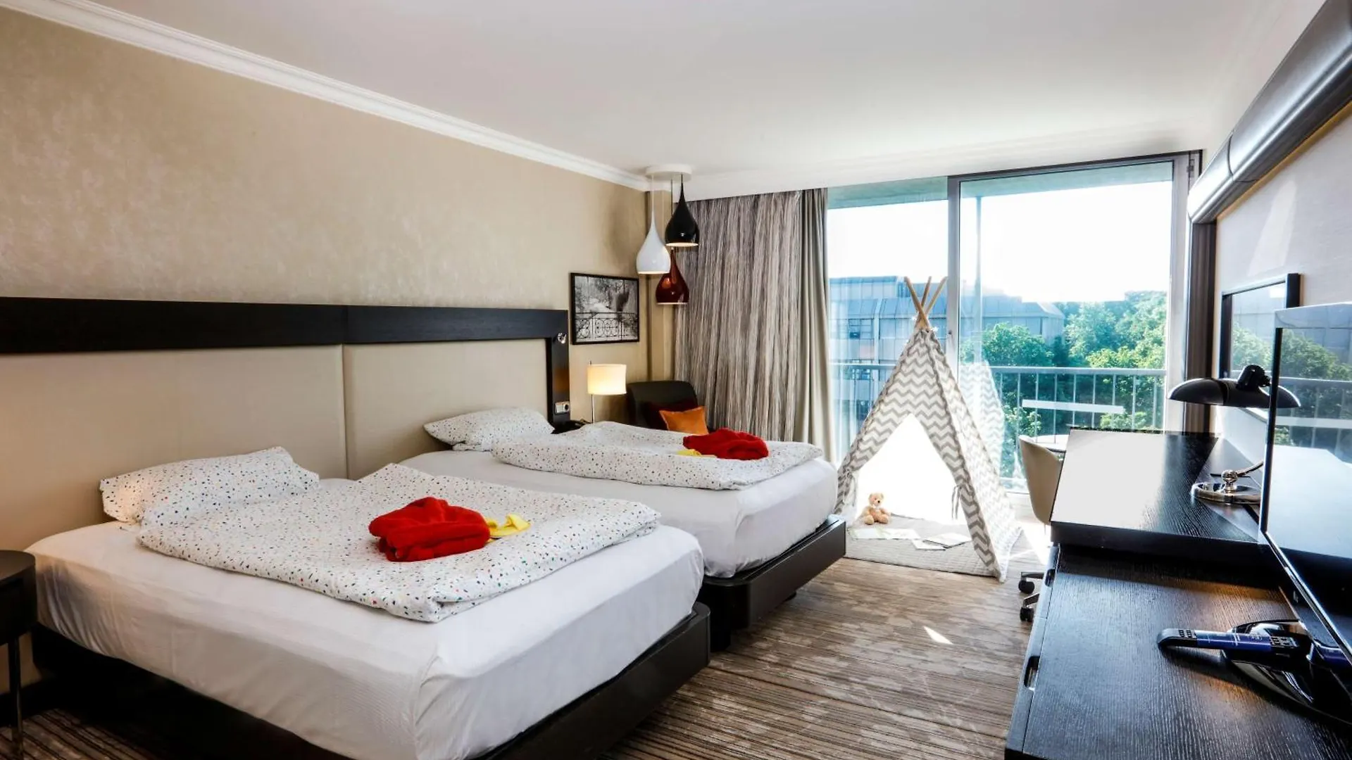 מלון Hilton Munich Park